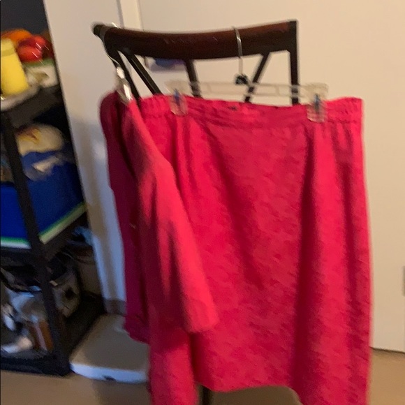 Suits - Picture 3 of 4